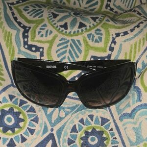 Kenneth Cole Reaction Women’s Sunglasses KC1086 095